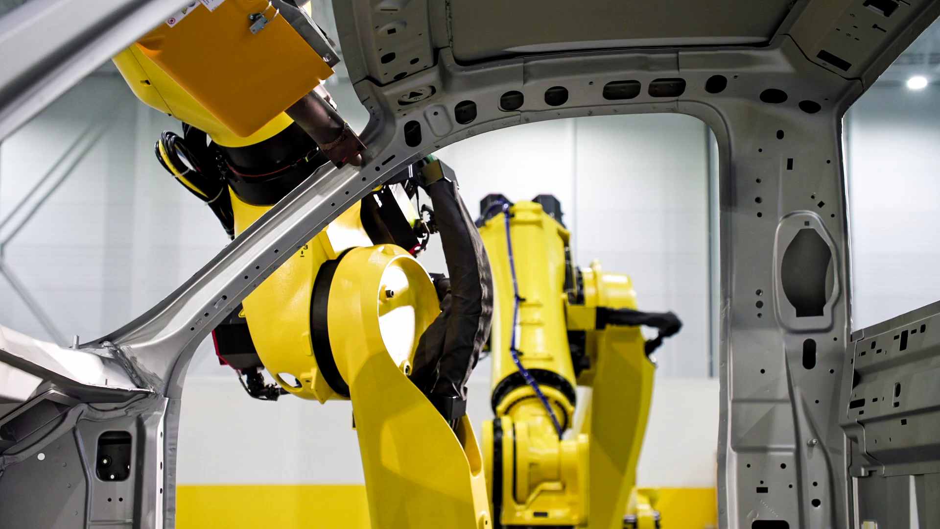 FANUC R-2000iC/240F Robot | 240kg Heavy Handling Robot
