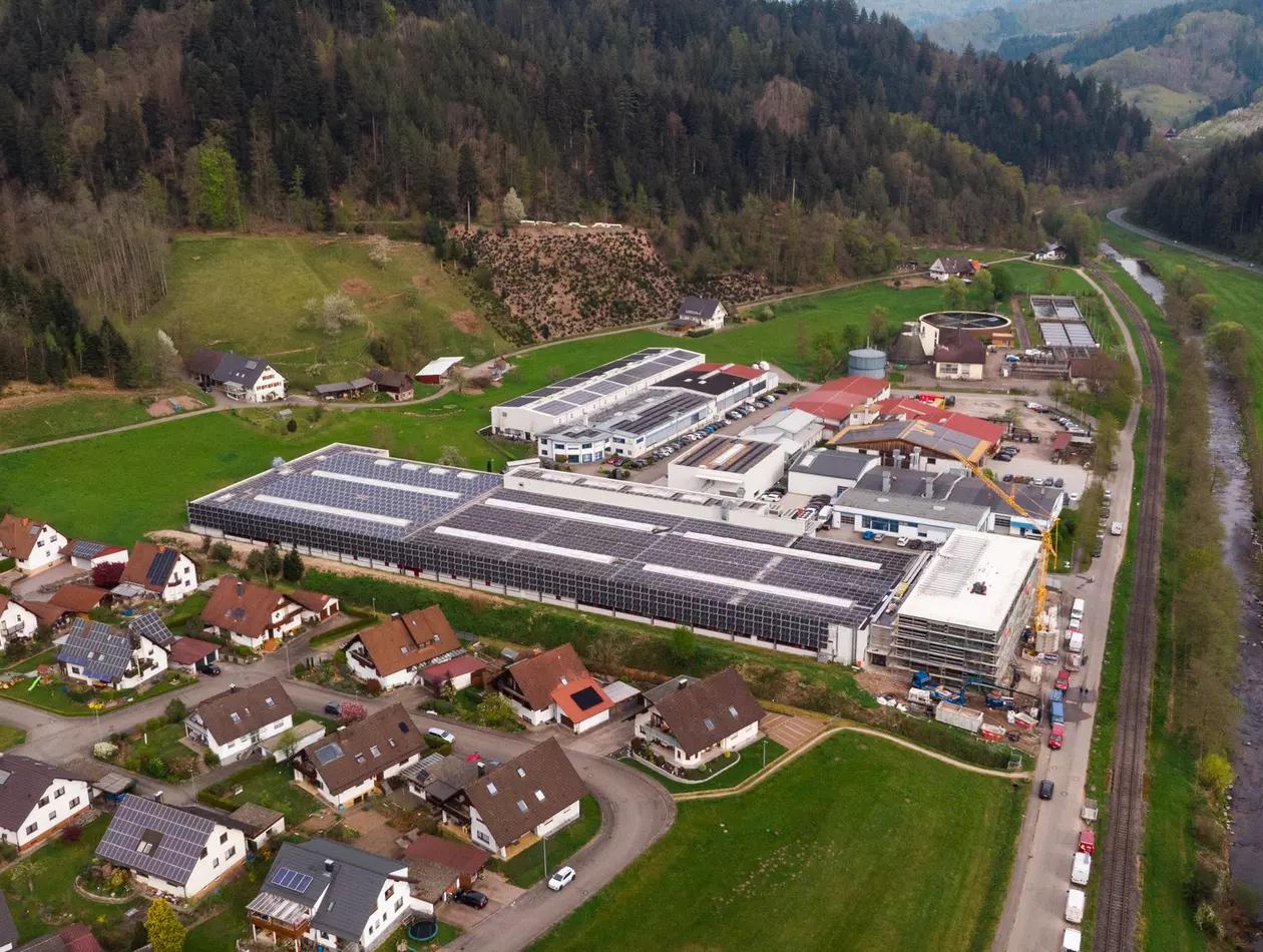 Images of Erdrich Case Study: increasing success by standardising on FANUC for  CNC, robot and communication protocol requirements