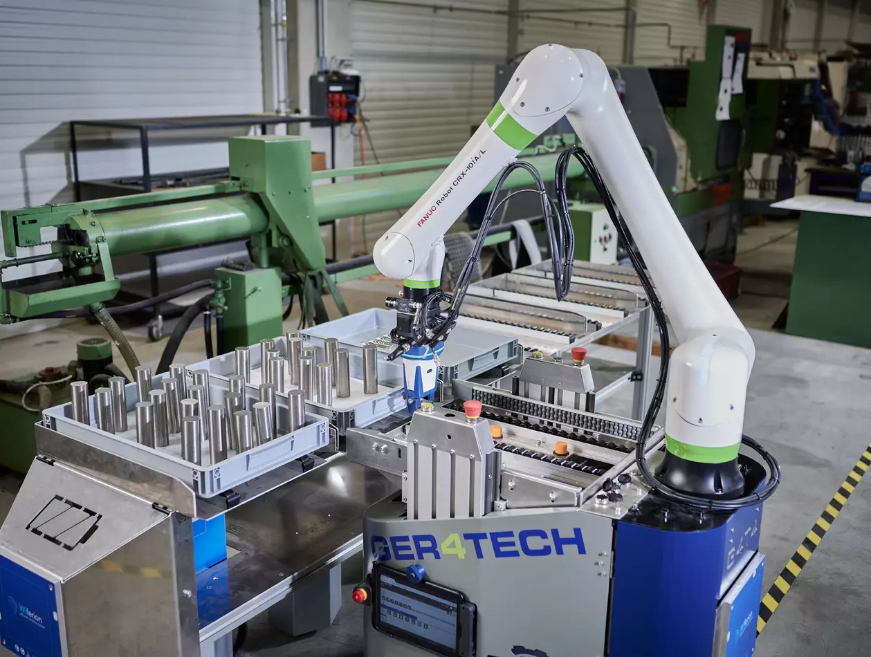 Success story about successful development of a mobile cobot with FANUC CRX-10iA/L. The Austrian company GER4TECH integrated the FANUC collaborative robot CRX-10iA/L into a Mobile Cobot G4T4.These Mobile Cobots can move autonomously between different workstations, transport materials and switch from one job to the next without any trouble. Thus G4T4 – Mobile Cobots enable new possibilities in handling and logistics automation. Their safety functions enable them to operate around people and capabilities of the G4T4 cobots are enhanced with a collaborative end-of-arm tooling (EoAT).