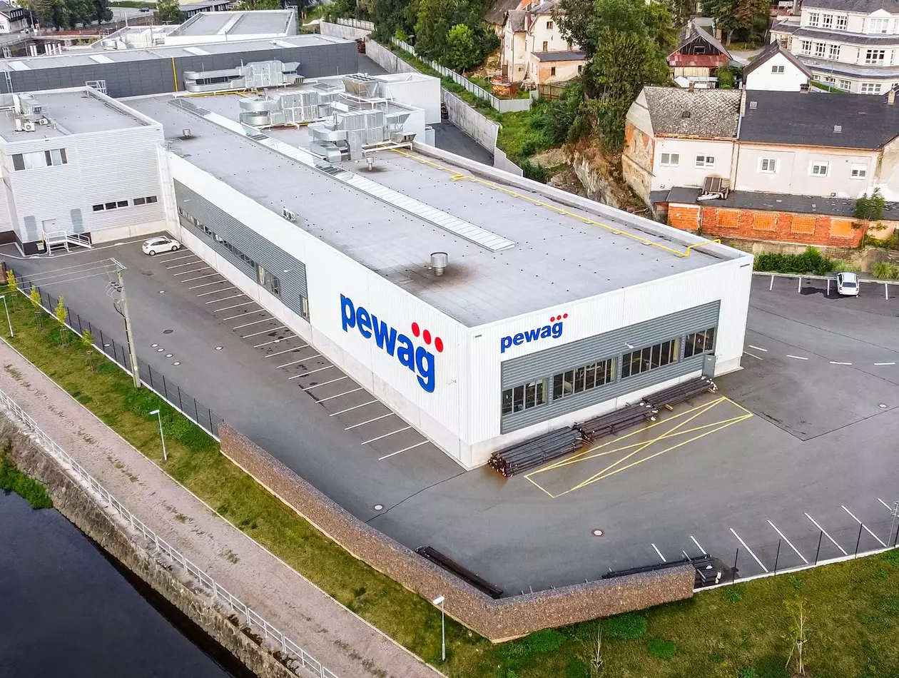 Pewag case study
M-710iC/50 and iRVision for inspection and quality check