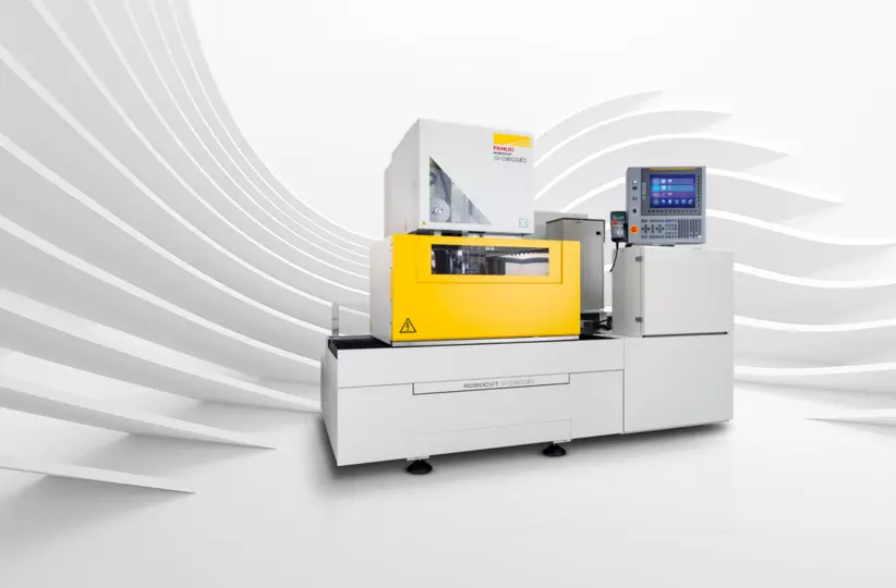 Image of ROBOCUT α-C600iC on a light background