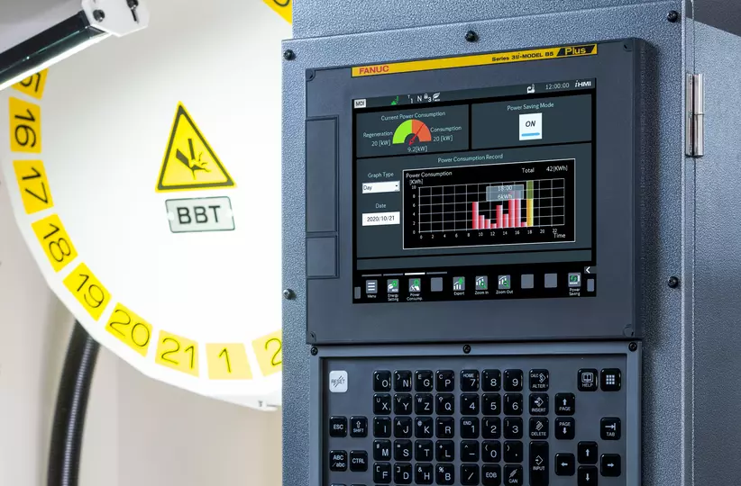 Detail image ROBODRILL Alpha-DiB Plus series with focus on the 31i-B5 Plus control that shows a power consumption screen.