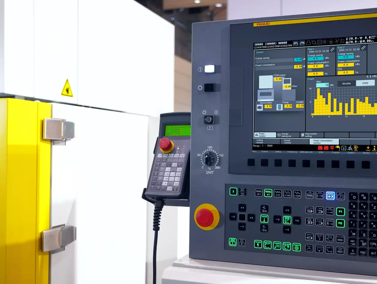 ROBOCUT alpha α-CiC with control with power consumption screen.