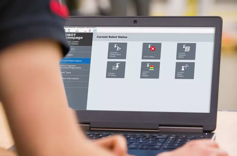 Laptop with FANUC Robot Software PC-Interface