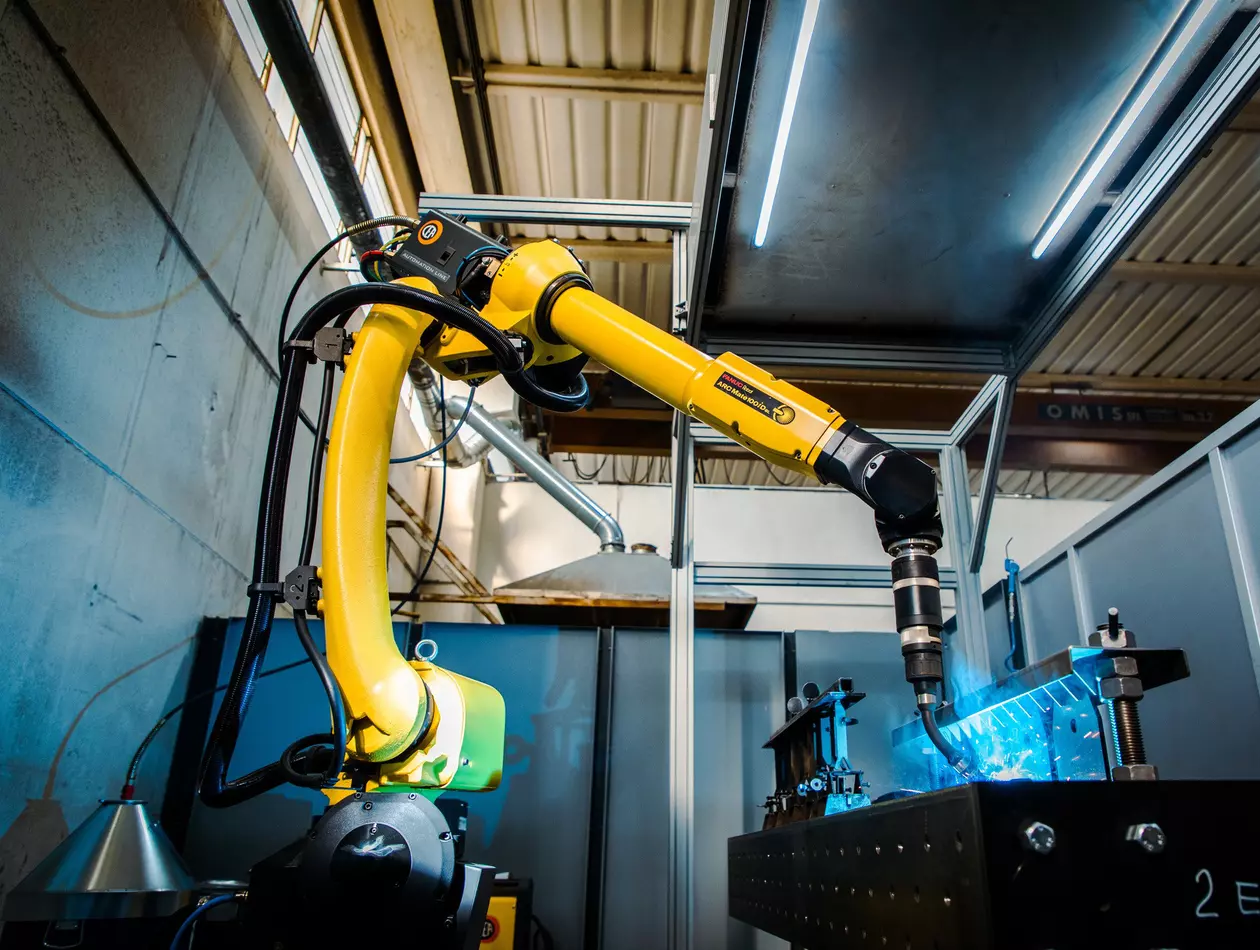 Success story about Bonvicini Carpenteria. FANUC Italy.