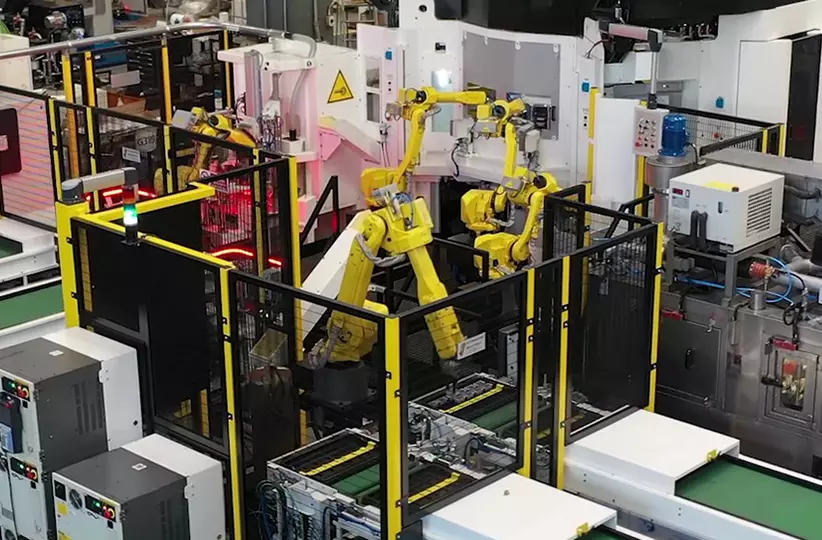 Success story about successful implementation of FANUC robots and CNC controls at the company Gnutti. The system incorporates various machines, central to which is flexible transfer to 10 stations and five robots - FANUC M-20iA/20M, M-10iA/10MS and M-10iA/10M models – that automate all phases of the process. Control is via two FANUC 30i-B Plus units.