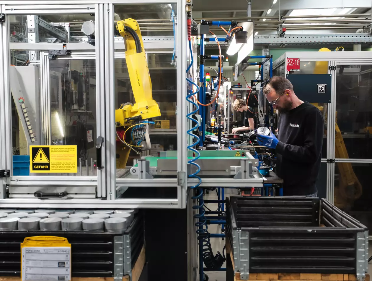 Images of Erdrich Case Study: increasing success by standardising on FANUC for  CNC, robot and communication protocol requirements