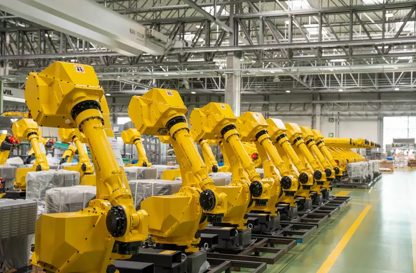 Case study pictures TAVIL.
TAVIL develops high-speed, multi-format packaging and palletising solutions for customers with diverse production requirements. Through its long-standing partnership with FANUC, the company combines its automation expertise with a broad range of robotics technologies to deliver flexible and reliable end-of-line solutions.