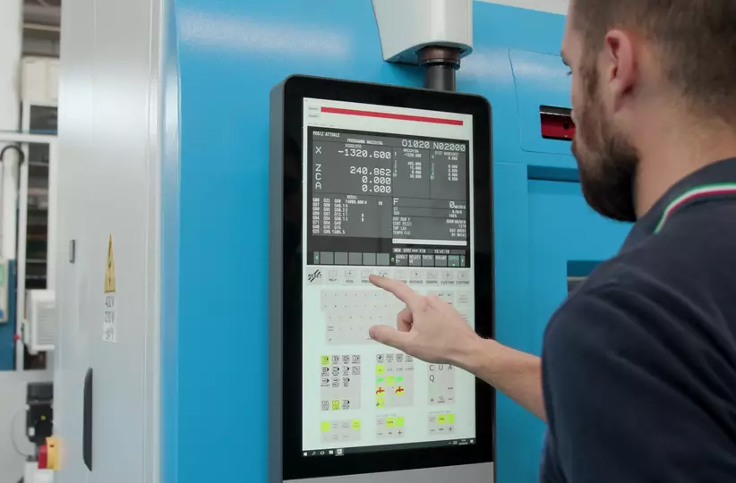 Famar, an Italian builder of vertical lathes, has integrated a bin picking system enabled by a FANUC collaborative robot (cobot) into its Ciao 6 machine. The system facilitates the recognition, picking and handling of parts from tote bins to and from the machine’s conveyor, making the application flexible and adaptable to different components.