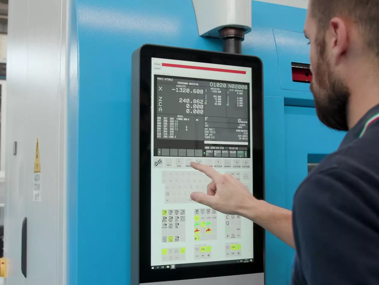 Famar, an Italian builder of vertical lathes, has integrated a bin picking system enabled by a FANUC collaborative robot (cobot) into its Ciao 6 machine. The system facilitates the recognition, picking and handling of parts from tote bins to and from the machine’s conveyor, making the application flexible and adaptable to different components.