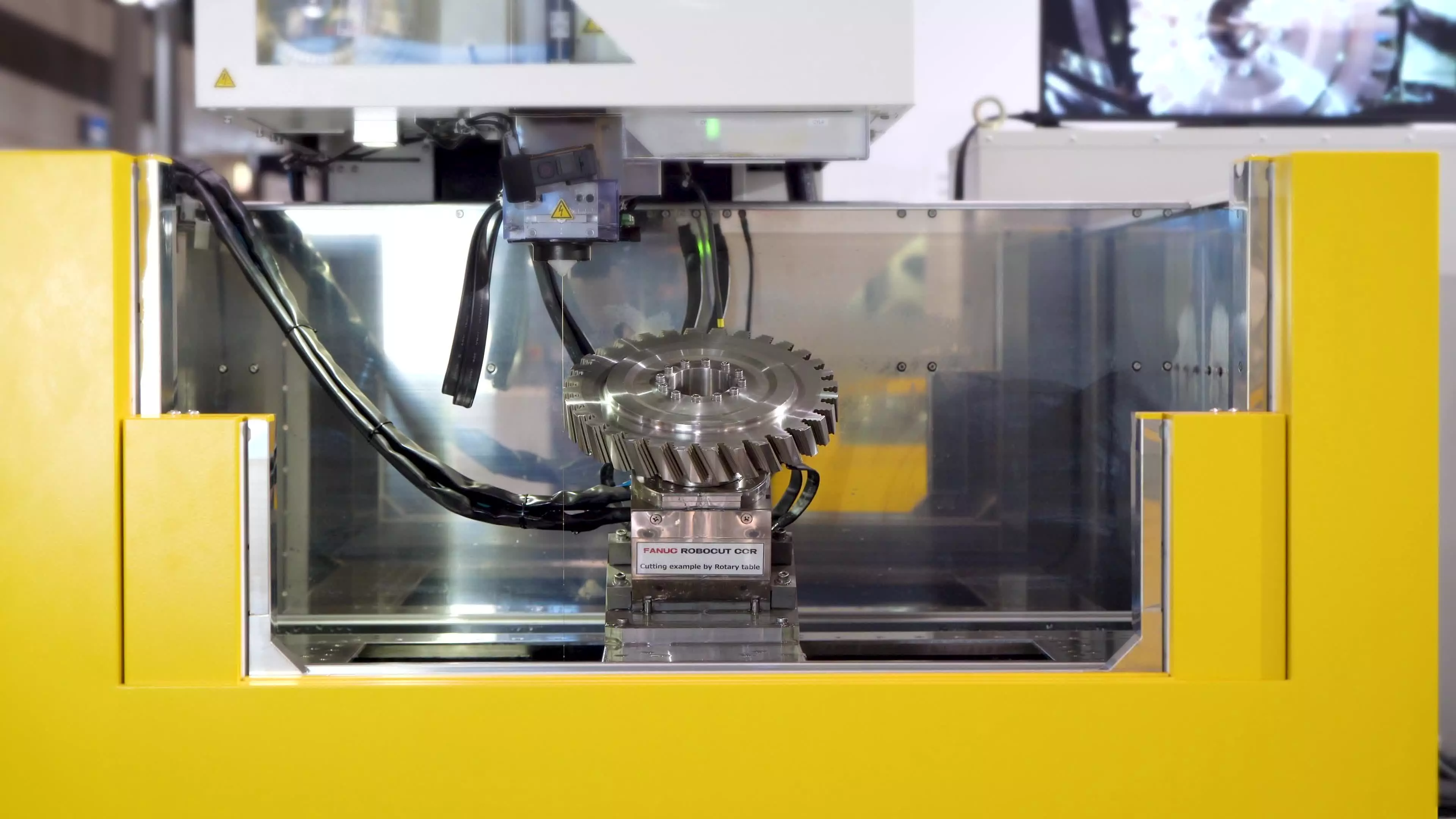 Video promoting the new ROBOCUT Alpha C-800iC model