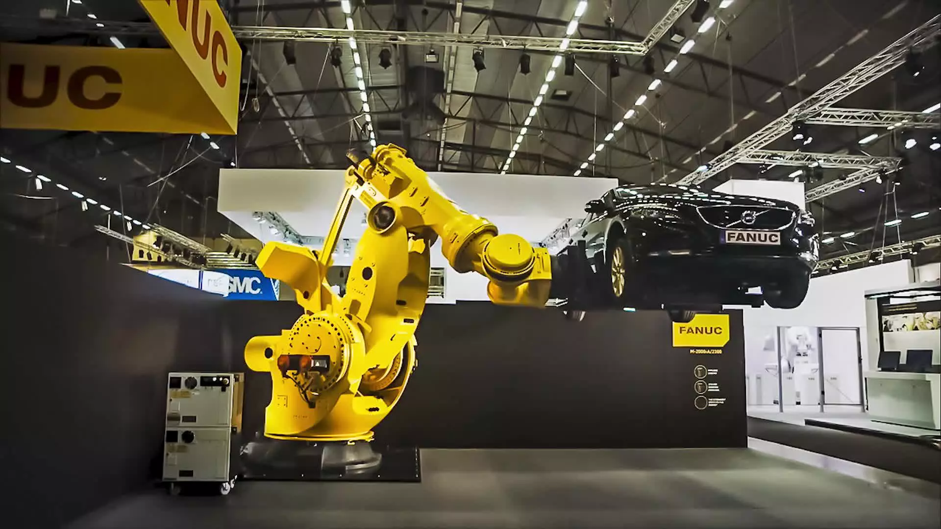 Video emo, The world’s strongest FANUC robot M-2000iA/2300