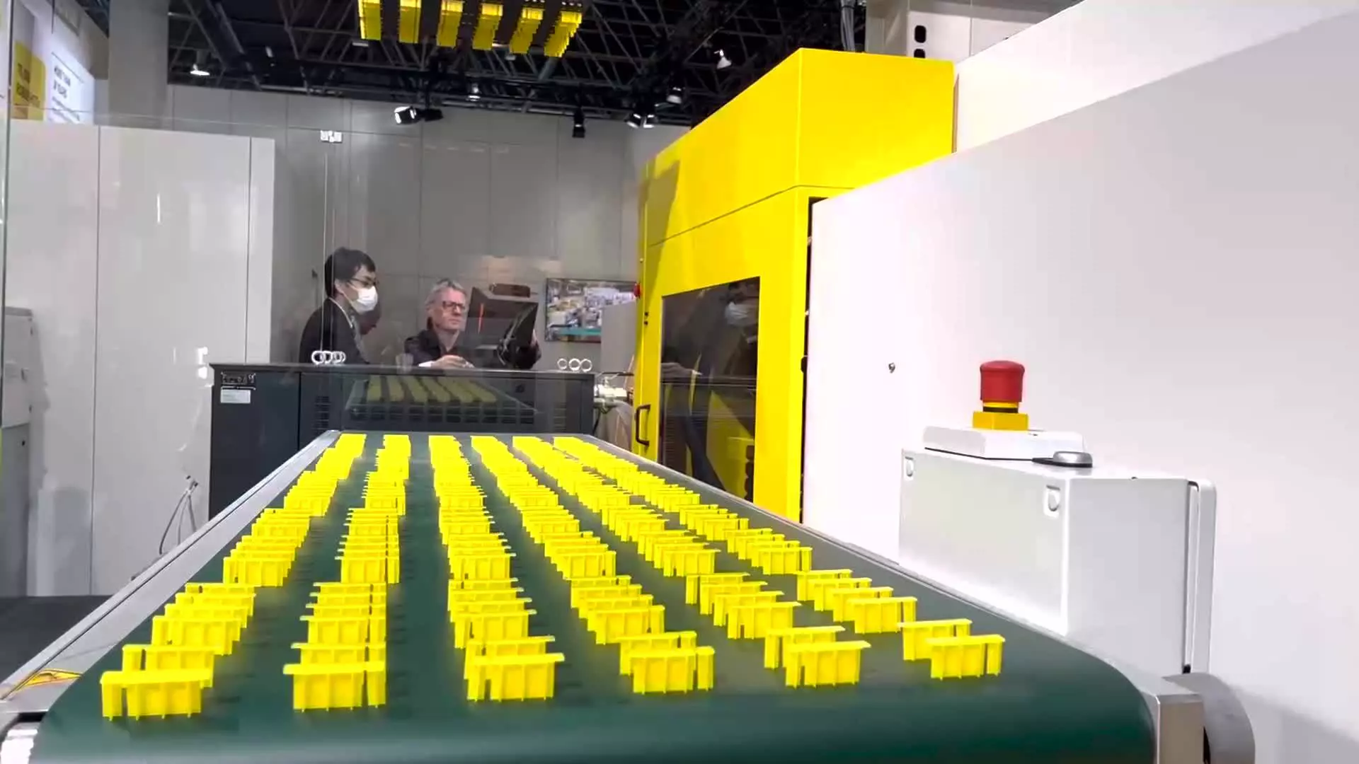 Brizganje elektronskih komponent