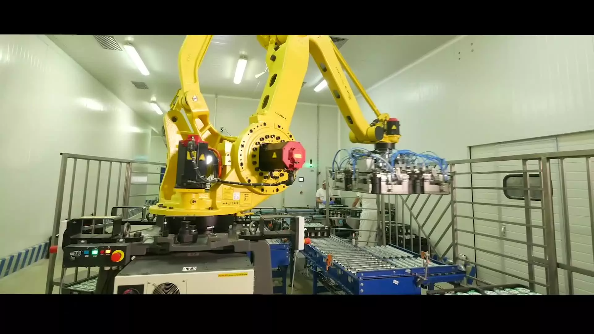 Success story of successful implementation of FANUC 410iC palletising robot at the Bulgarian dairy company ELVI by SimLogic Ltd.