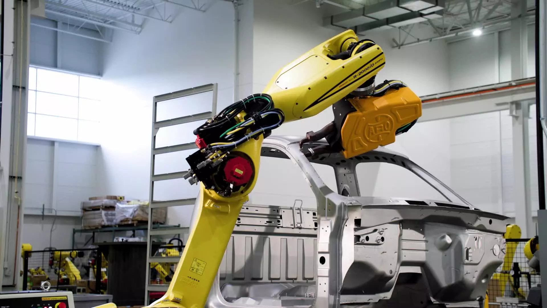 FANUC R-2000𝑖D Factory-Ready Spot Welding Solution Robot